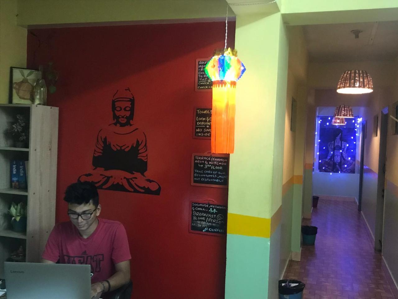 The Little Blue Window Hostel Bangalore Exterior photo